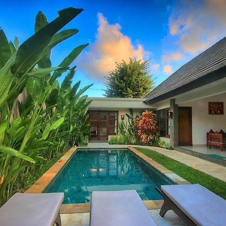 Bukit Kirana Villas Uluwatu Extérieur photo
